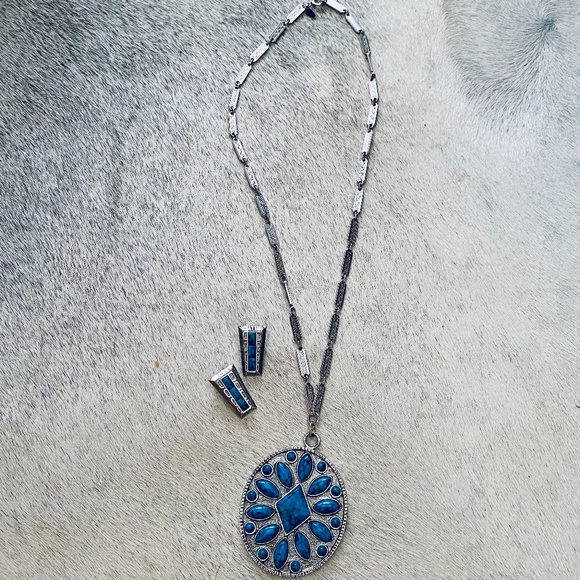 Whiting & Davis Co. Necklace and Earring Set NWOT - Picture 1 of 7